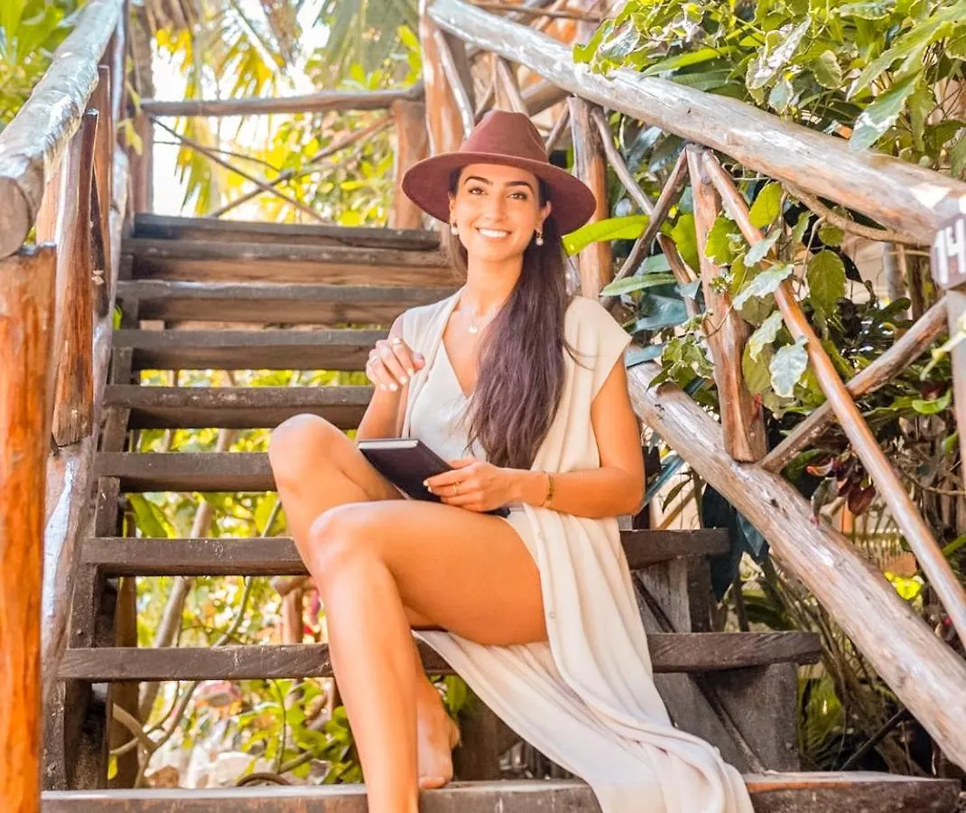 Gramercy Tulum 5*,